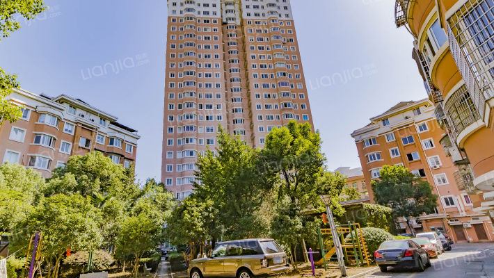 联东花苑小区外景图