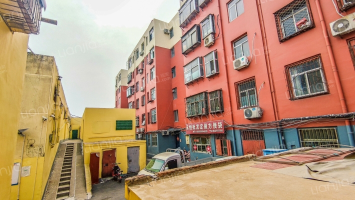 青山东街回迁外景图