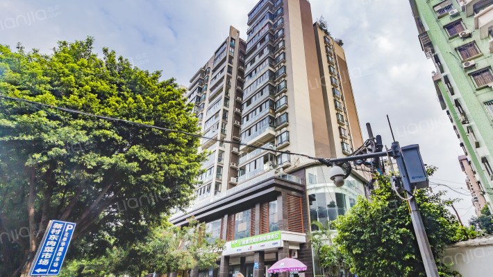 花季华庭外景图