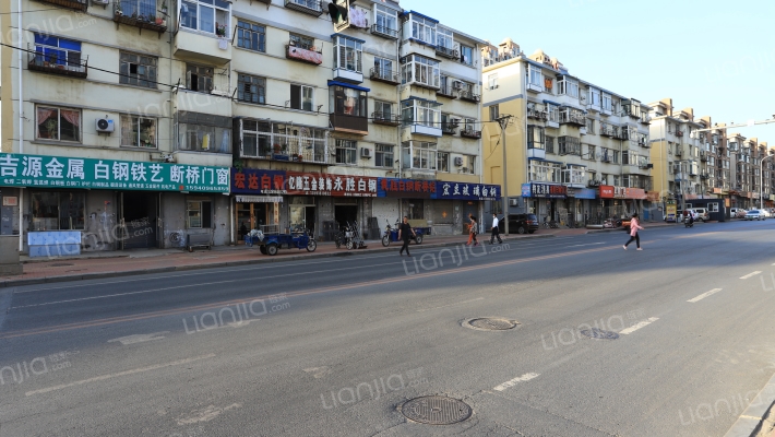 理石厂住宅楼外景图