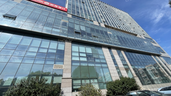 华芳国际大厦外景图