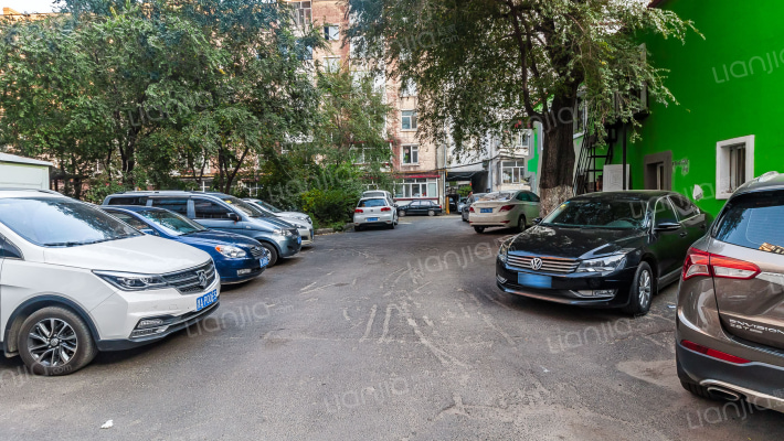 龙之港大厦(黄河路)外景图