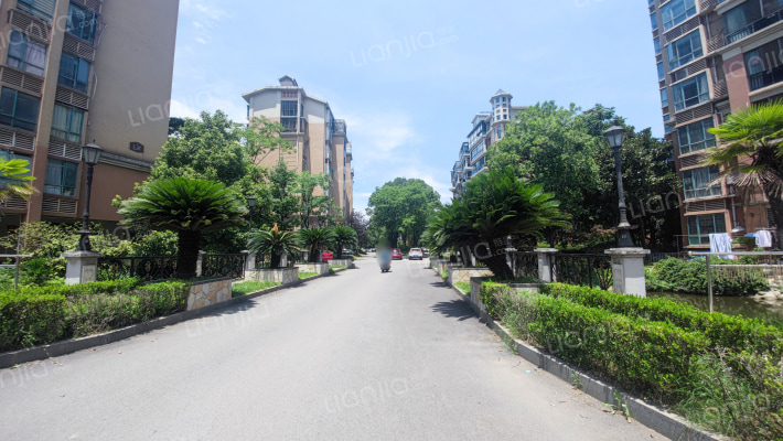 万佳凯旋城外景图