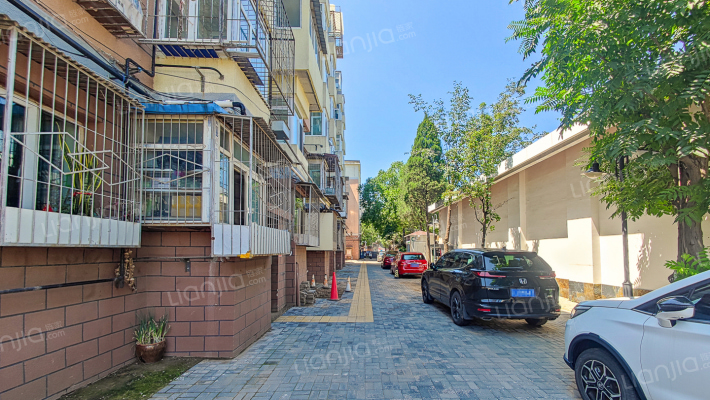 北苑农机公司宿舍外景图