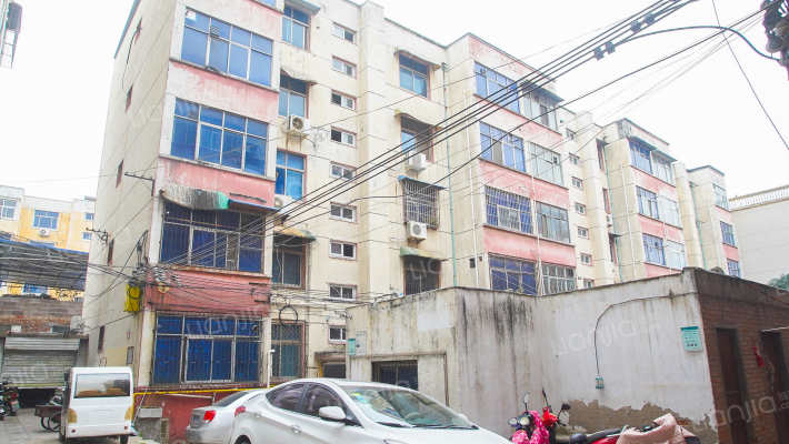 议台西区外景图