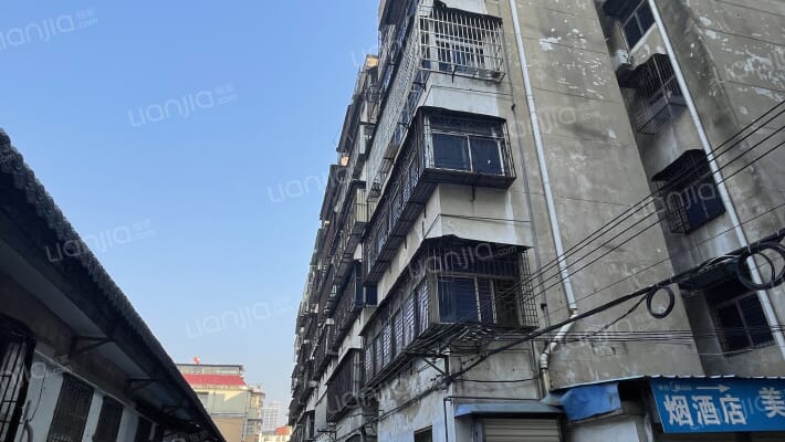 供销社家属院外景图