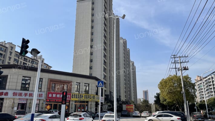 融信海亮华府西区外景图