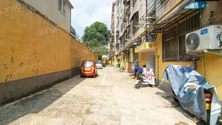 宏达化工小区外景图