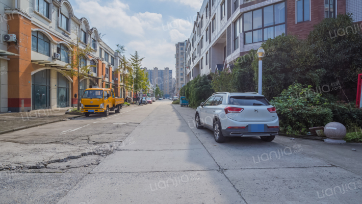 迎宾路199号外景图