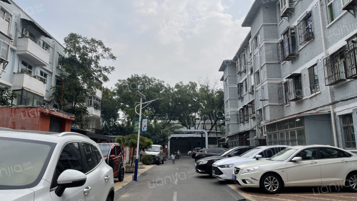 曙光街四十二号院外景图