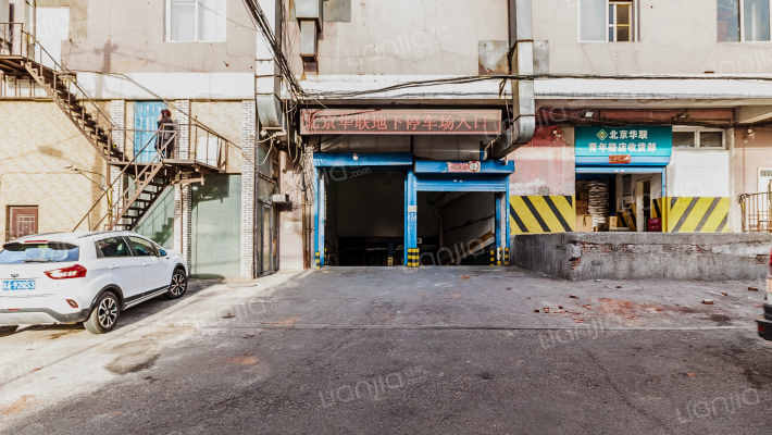 彩云间小区外景图