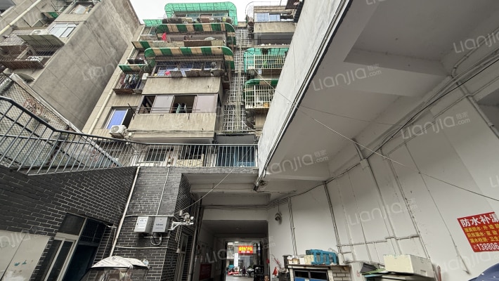 东明街86号外景图