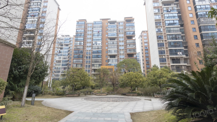 天和家园外景图