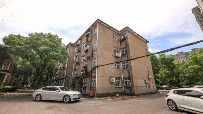 江西省地质调查研究院宿舍外景图