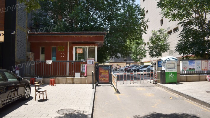 公交平阳路宿舍外景图