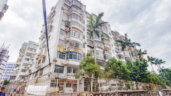 凯发花园外景图