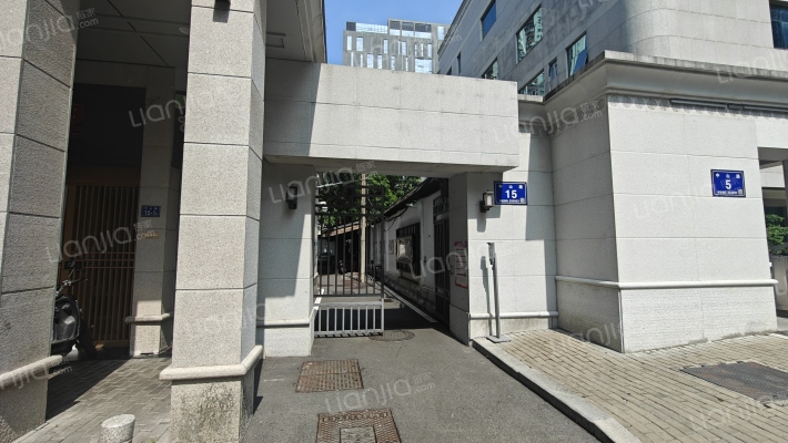 闽深公司单位宿舍外景图