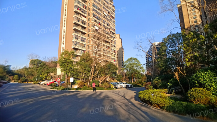 金隅田员外外景图