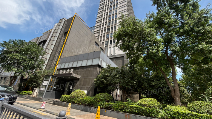 天霸商务馆外景图