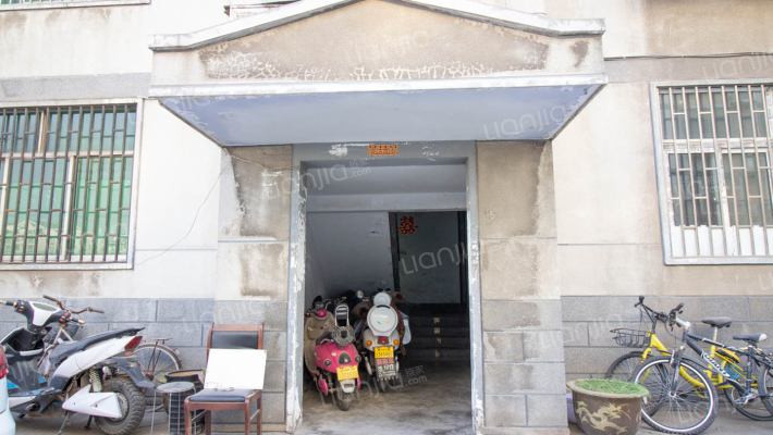 万龙住宅小区外景图