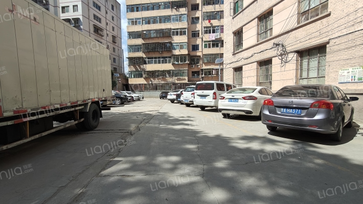 六建家属院外景图