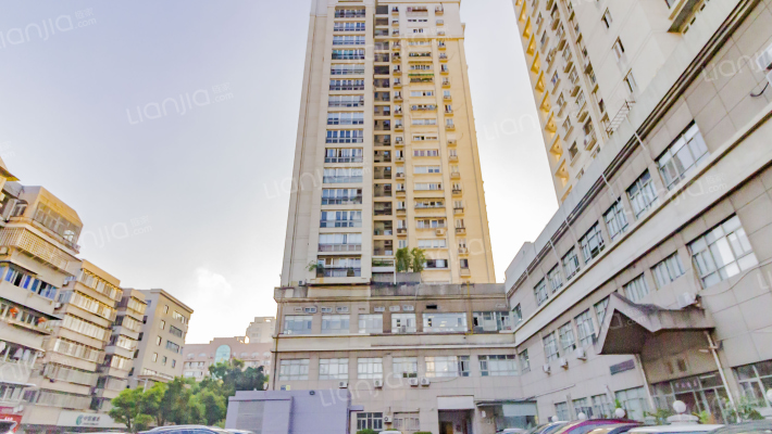 金河大厦外景图