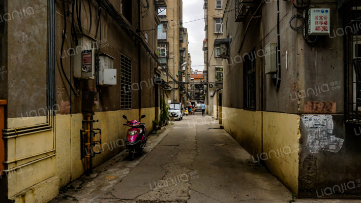 惠普印染厂二家属院外景图