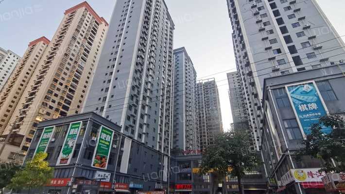 凤凰江湾商业广场外景图