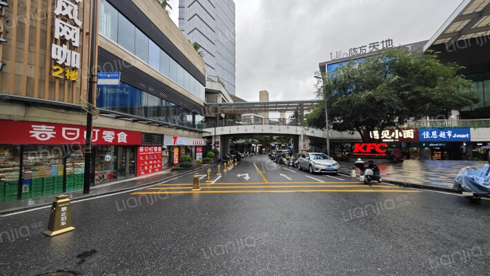 钧明欢乐世界外景图