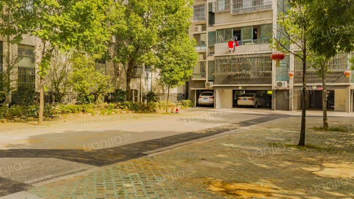 昱达花苑东区外景图