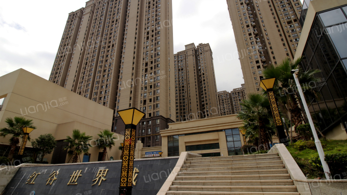 融创红谷世界城外景图