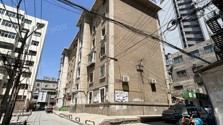 兰石71栋外景图