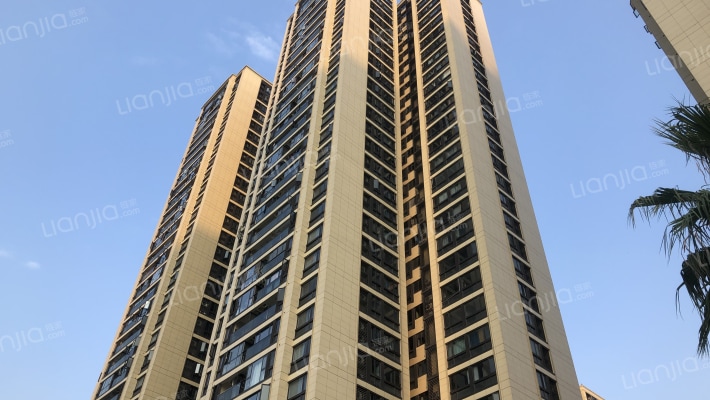 美的绿城凤起兰庭外景图