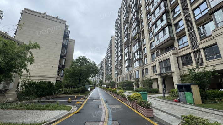 中梁壹号院外景图