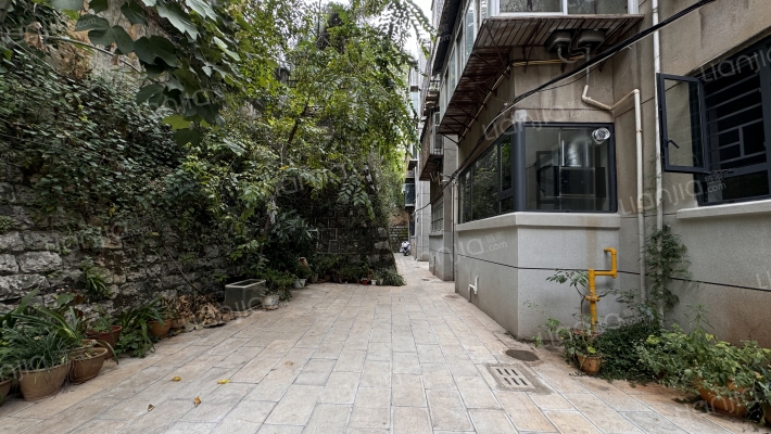 省档案局小区外景图