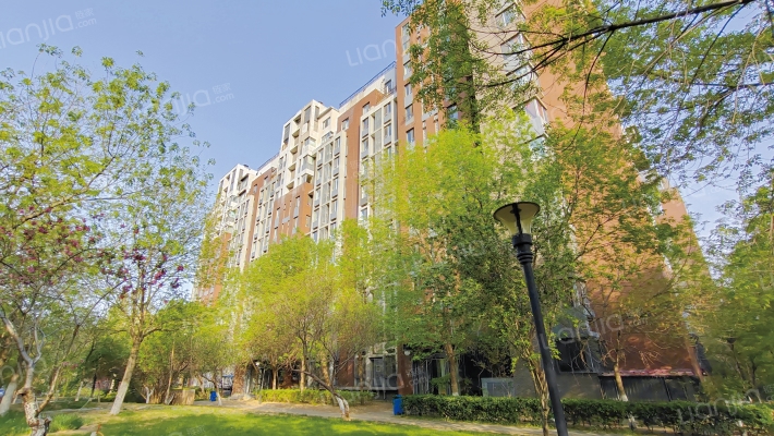 万科水晶城凭澜园外景图