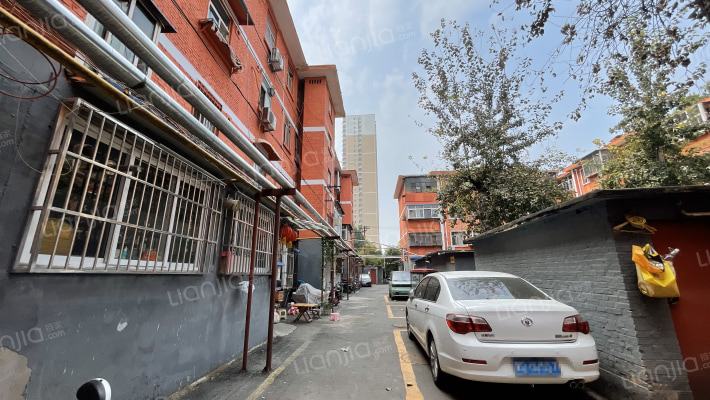 新兴铸管家属院外景图