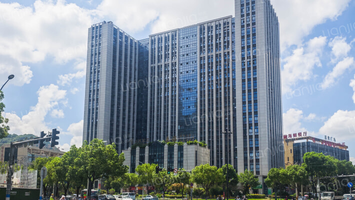 卡卡大厦外景图