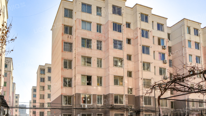 西湖花园南院外景图