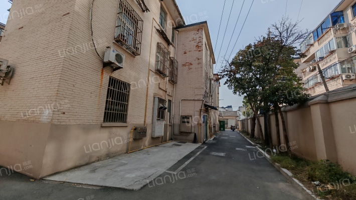 建仪新村外景图