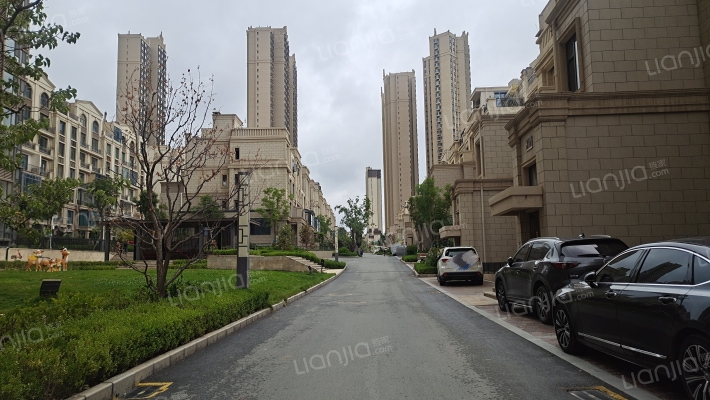 保利温莎郡外景图