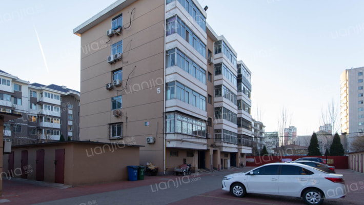 二号道电力公寓外景图