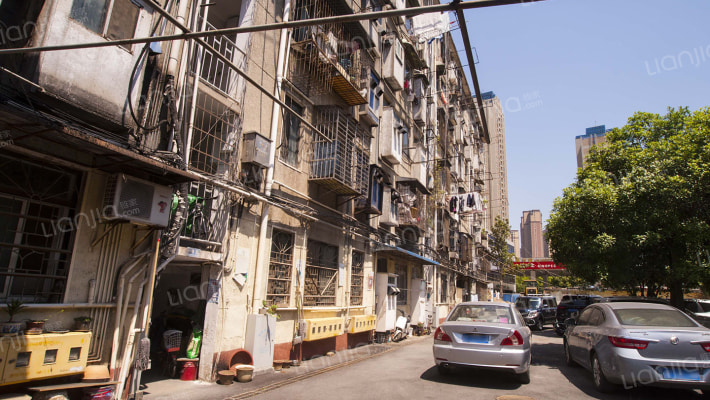 铁路金利集团院外景图