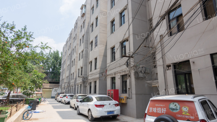 星云山庄外景图