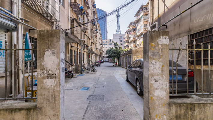 十二折苑外景图