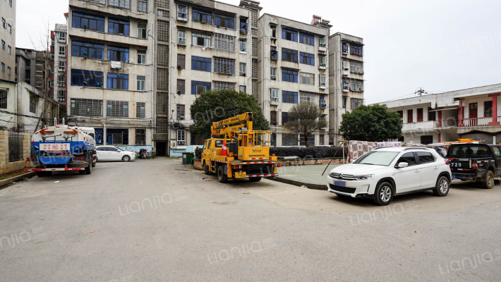 园林小区外景图