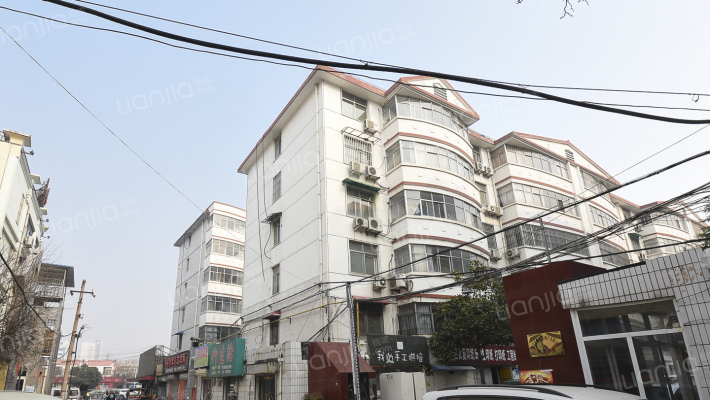 东风小区外景图