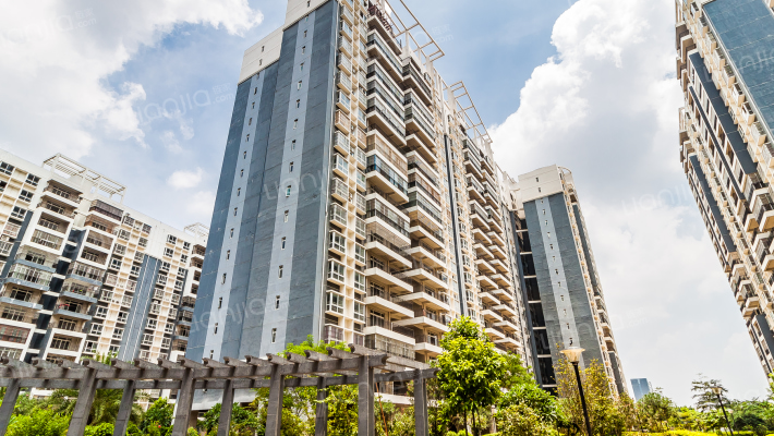 现代 · 阳光城外景图