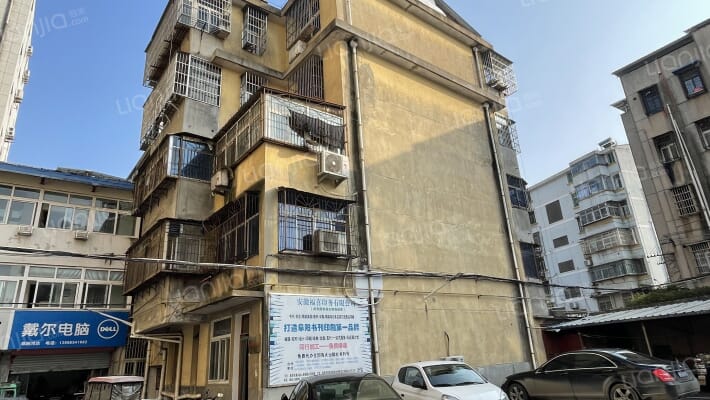 社保综合楼外景图