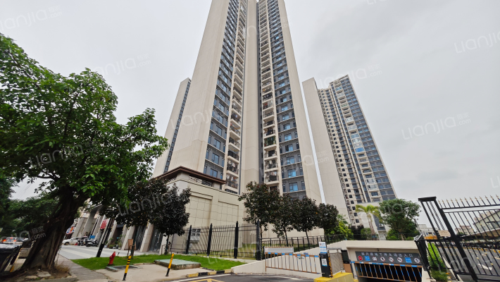 碧桂园揽月居外景图